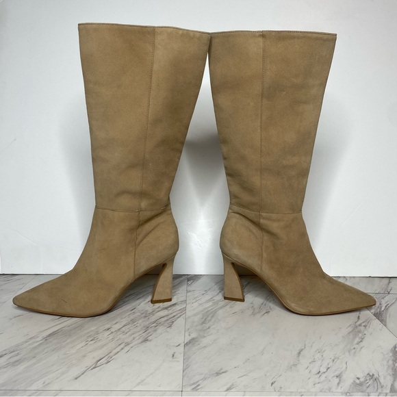 New! Vince Camuto Tressara Tan Suede Tall Boot 9M - Picture 9 of 16